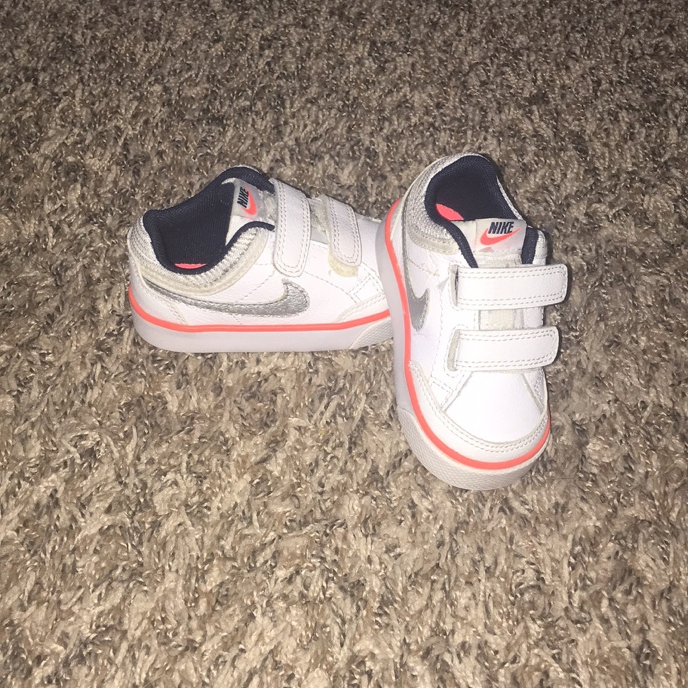 Nike shoes